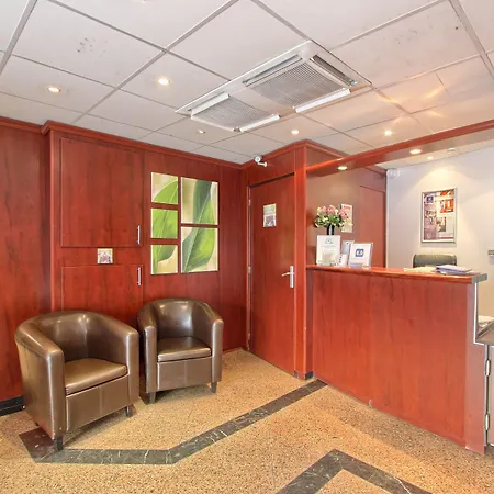 Otel Timhotel Gare De L'est 3*