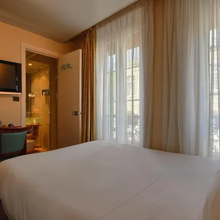 Otel Timhotel Gare De L'est 3*