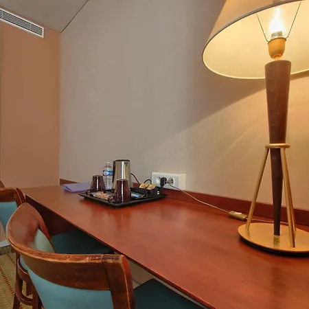 Timhotel Gare De L'est 3*