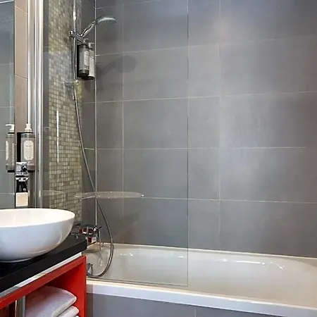 Timhotel Gare De L'est 3*