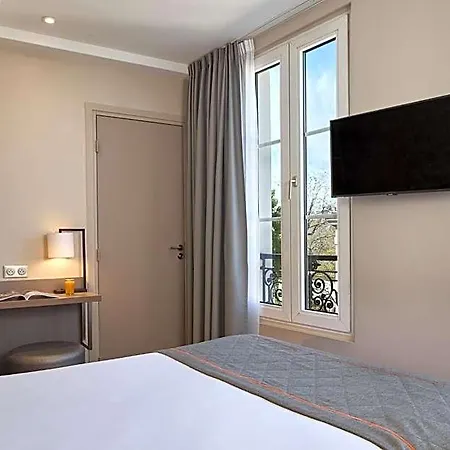 Timhotel Gare De L'est Hotel