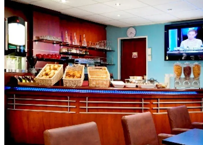 Hotel Timhotel Gare De L'est Parijs