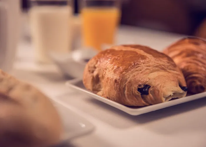 Hotel Timhotel Gare De L'est Parijs