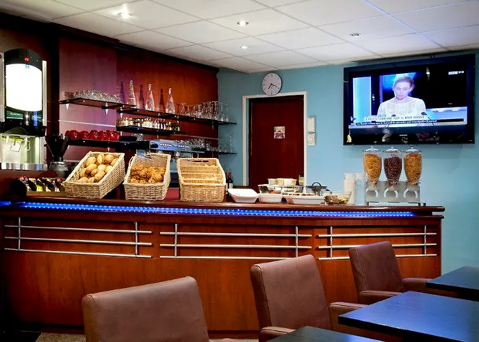 Timhotel Gare De L'est Hotel